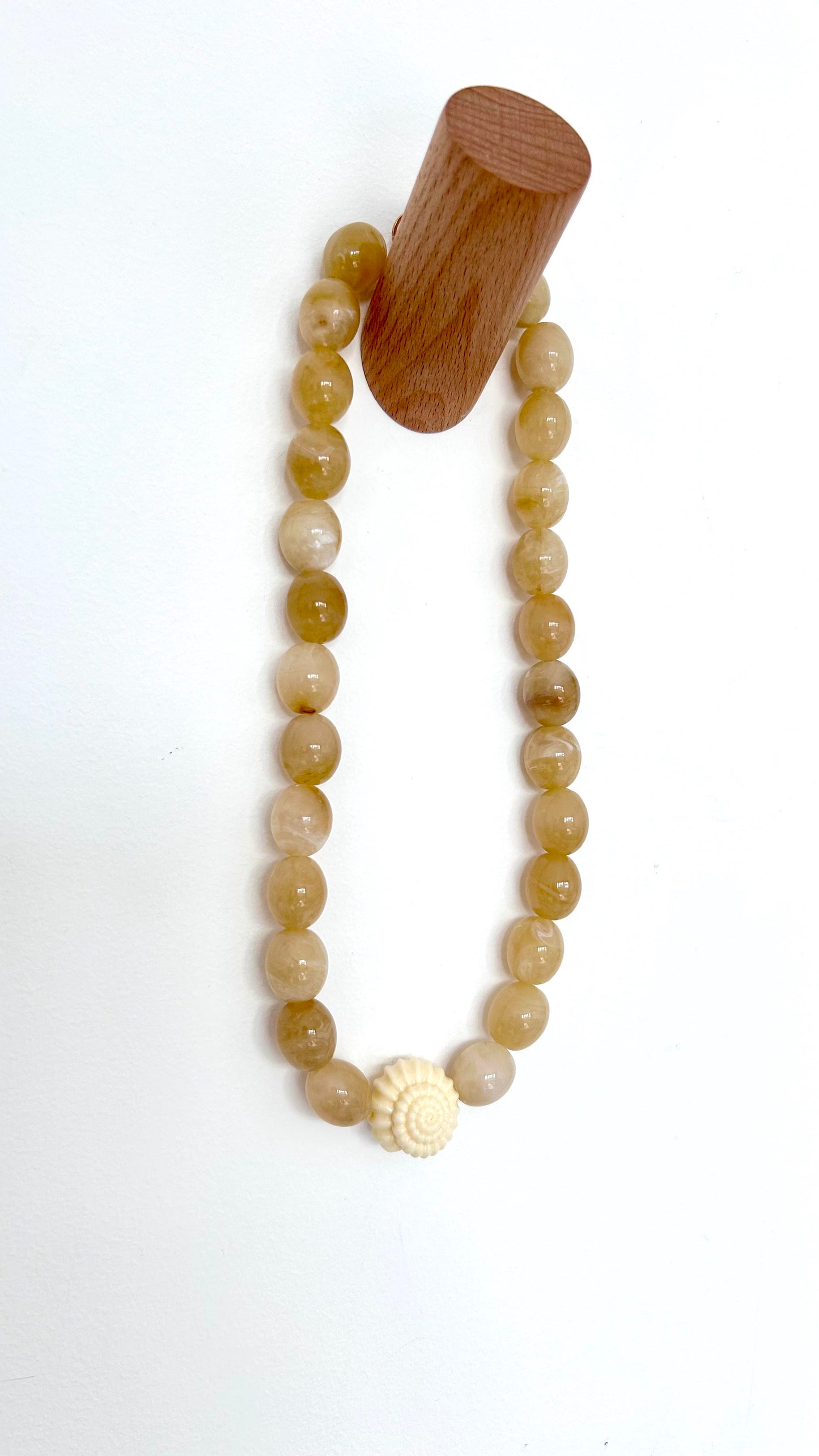 Collier Mahé